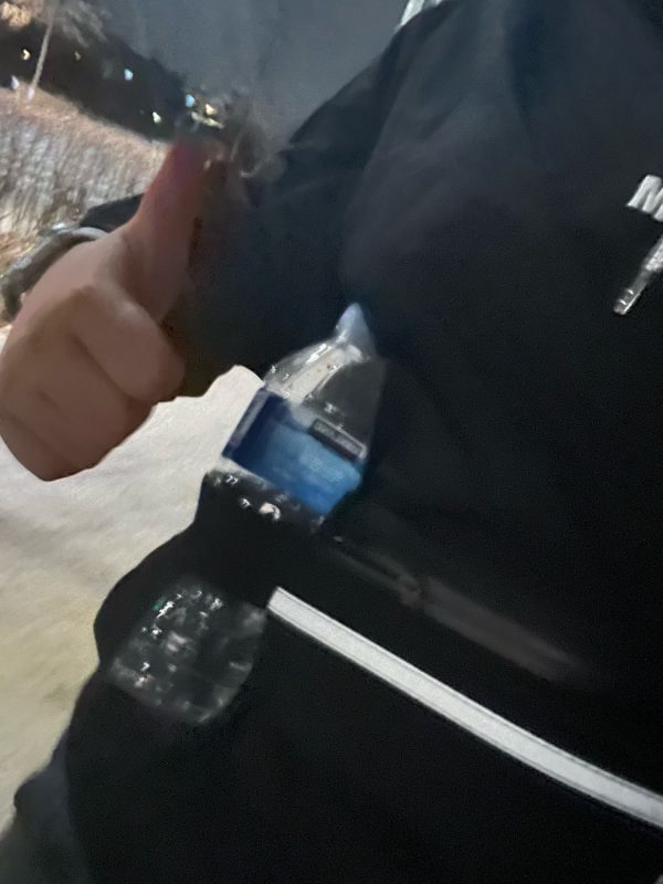 "Cinturón para correr para hidratación: ¡práctico, cómodo y seguro!" photo review