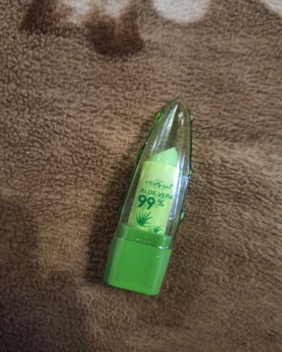 Miaventuras™ - Lipstick One Ultra Aloe vera photo review