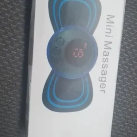 Miaventuras™ – Mini masajeador portátil 8 en 1 photo review